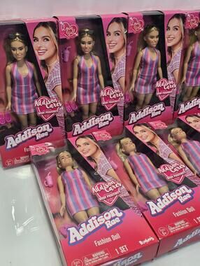 Lot of 8 Addison Rae Fashion Dolls New Sealed Body Positivity Bonkers Set
